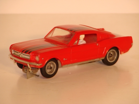 1/32ND SCALE MUSTANG 350GT. MADE 1965-67