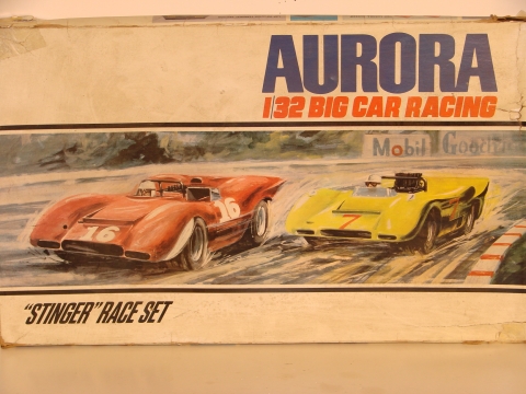 1/32ND SCALE  SET WITH FERRARI 612 & MCLAREN M12. MADE 1970-71
