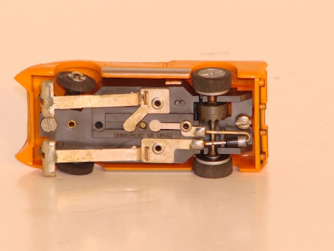 BOTTOM OF THE SLOTLESS HO SCALE FORD J