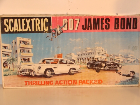 BOX TOP FOR THE 1/32 JAMES BOND SET