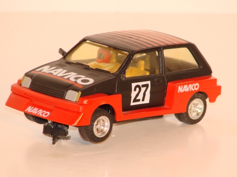 1/32 METRO 6R4