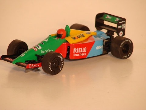 1/32 BENETTON FORD B189