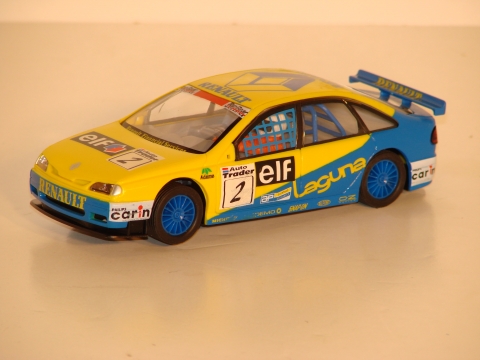 1/32 RENAULT LAGUNA