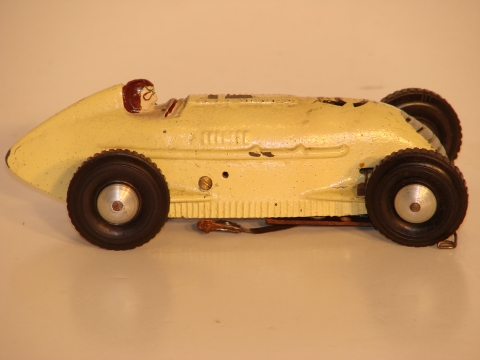 THE OTHERSIDE OF THE 1/24 DIECAST ALFA  ROMEO 308 from 1938.VERY RARE