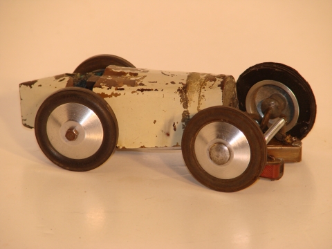 1/32ND SCALE METAL WHITE BUGATTI RAILCAR ,VERY,VERY RARE